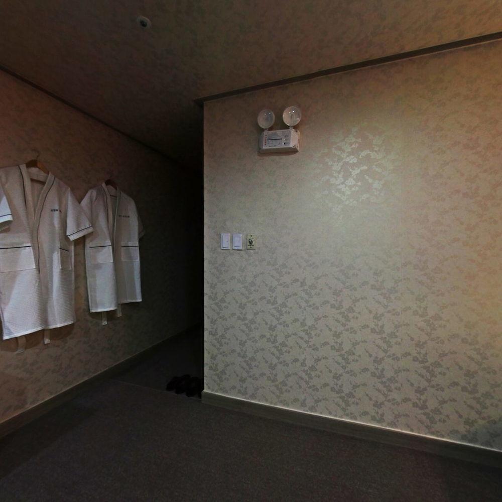 Uijeongbu Tourist Hotel ภายนอก รูปภาพ